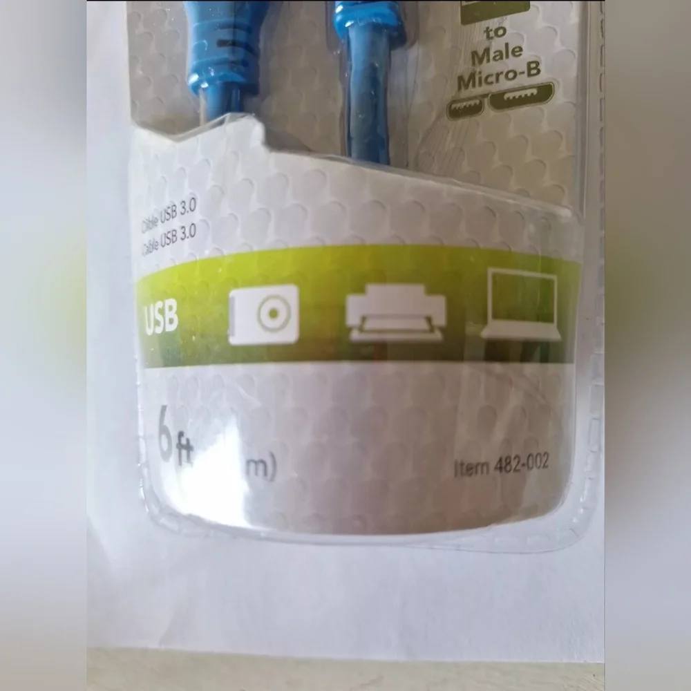 ATIVA Micro USB-A to MICRO-B USB 3.0 6 FT CABLE